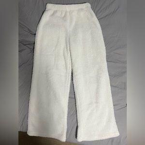 White fluffy pants